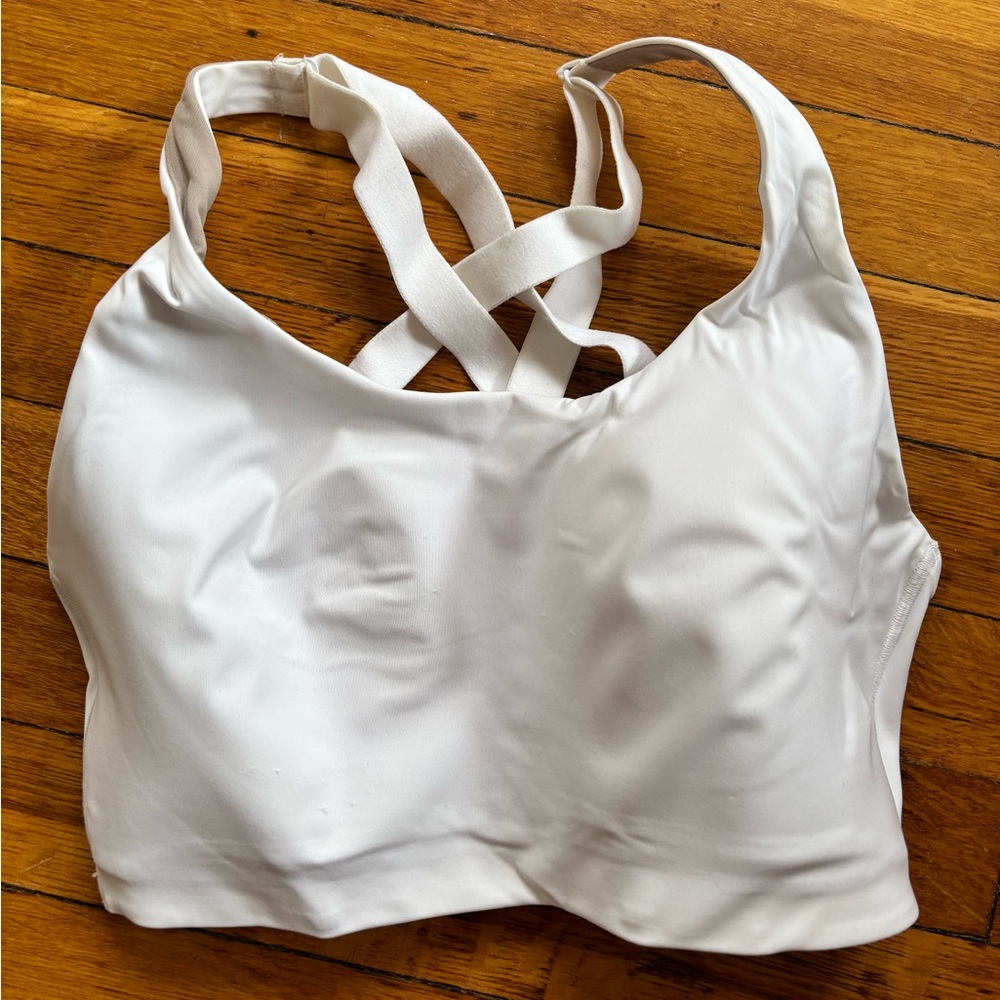 NWT Lululemon Sports Bra